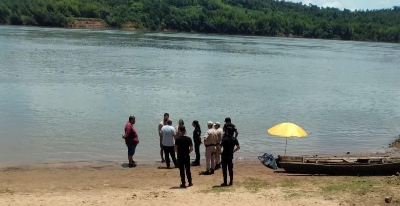 Camping Municipal Puerto Leoni