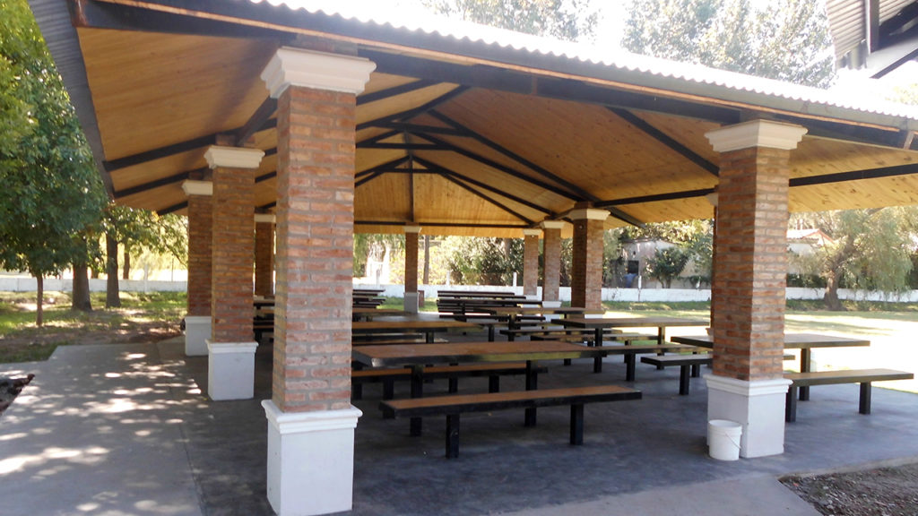 Camping UOM