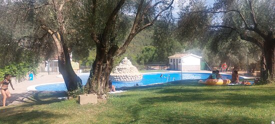 El Pinar Camping & Dormis: Complejo Turístico