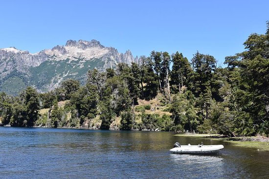 Camping En Junín De Los Andes Lago Huechulafquen